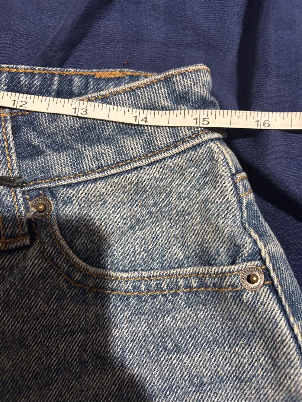 Ed Hardy Light Wash Denim Butterfly Jean Shorts with Logo - Picture 5 of 6